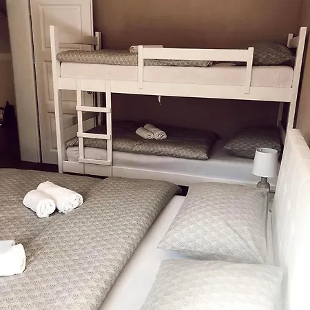 Snjeguljica Blidinje 200 M Od Staze *