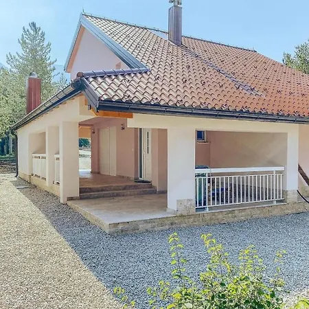 Snjeguljica Blidinje 200 M Od Staze Villa Risovac