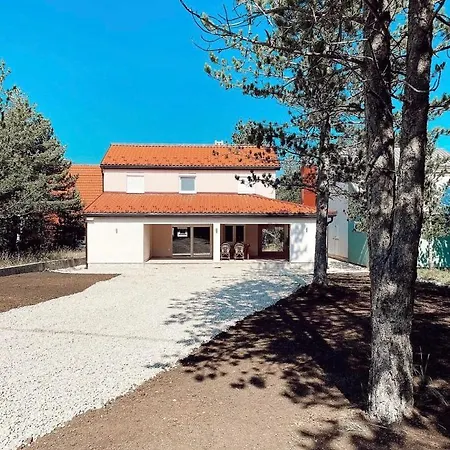 Snjeguljica Blidinje 200 M Od Staze Villa