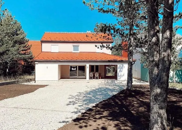 Snjeguljica Blidinje 200 M Od Staze Villa